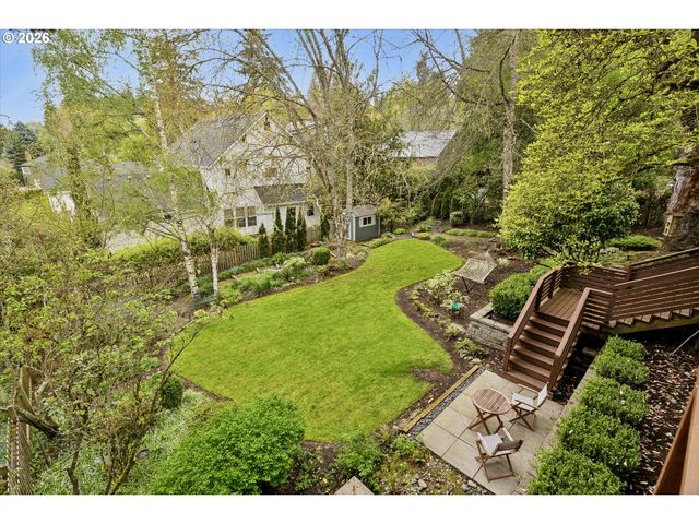 3185 Sw 72nd Ave, Portland, OR 97225