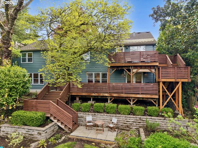 3185 Sw 72nd Ave, Portland, OR 97225