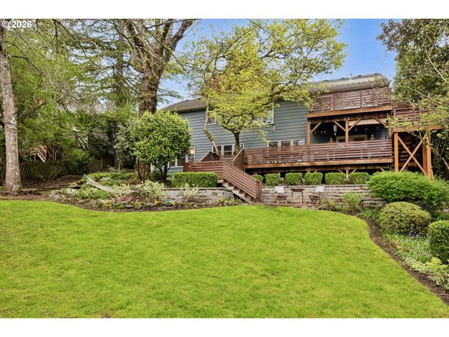 3185 Sw 72nd Ave, Portland, OR 97225