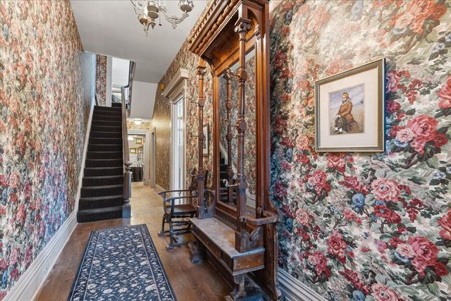 2119 Sarah STREET, South Side, PA 15203