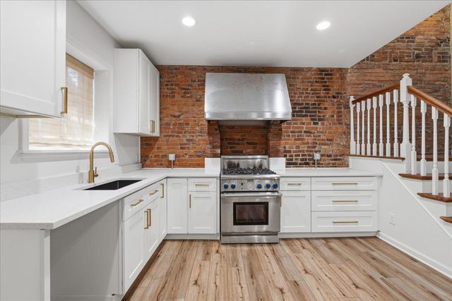 2119 Sarah STREET, South Side, PA 15203