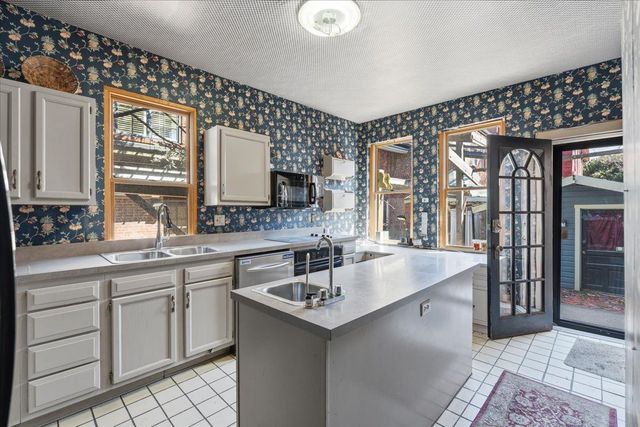 2119 Sarah STREET, South Side, PA 15203