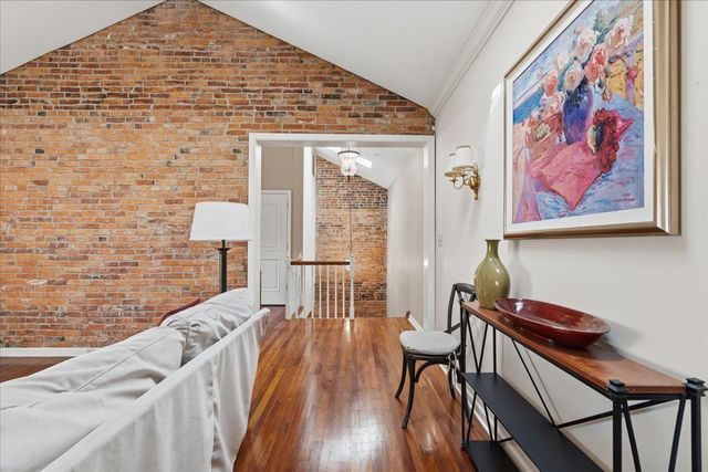 2119 Sarah STREET, South Side, PA 15203