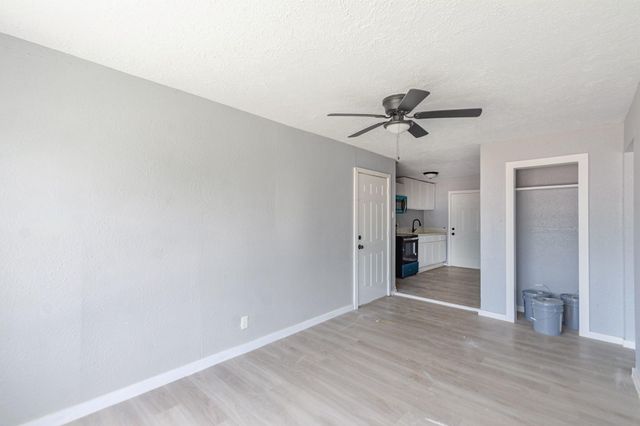 126 W 6th Street, Freeport, TX 77541