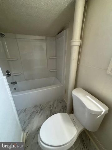 617 E CHESTNUT ST, Coatesville, PA 19320
