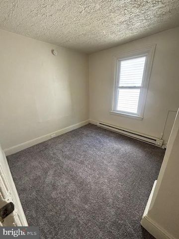 617 E CHESTNUT ST, Coatesville, PA 19320