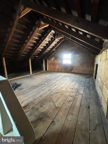 617 E CHESTNUT ST, Coatesville, PA 19320