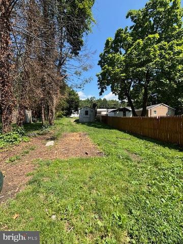 617 E CHESTNUT ST, Coatesville, PA 19320