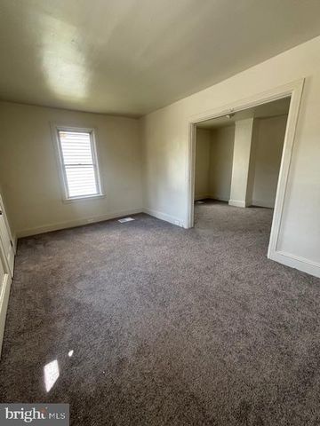 617 E CHESTNUT ST, Coatesville, PA 19320