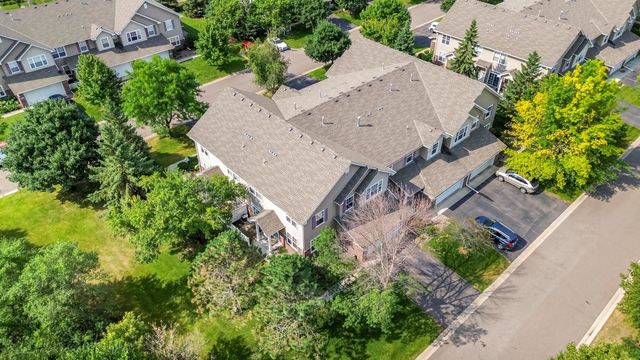 20336 Kensfield Trail 1603, Lakeville, MN 55044