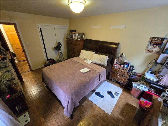1430 Thieriot Avenue 1M, Bronx, NY 10460