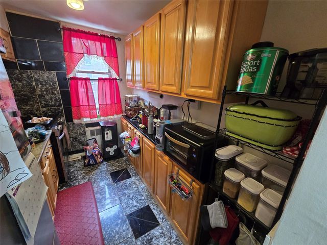 1430 Thieriot Avenue 1M, Bronx, NY 10460