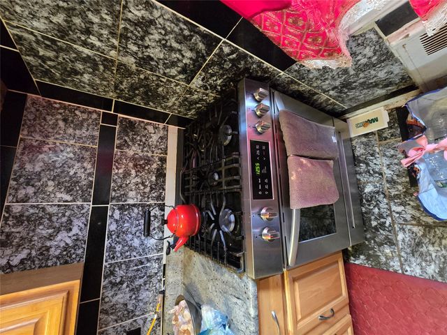 1430 Thieriot Avenue 1M, Bronx, NY 10460