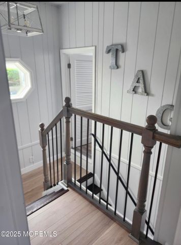 23 E Surf Way, Lavallette, NJ 08735