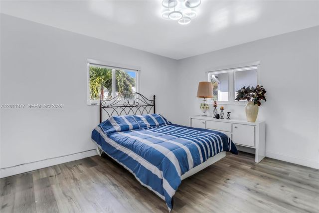 6810 NW 74th Place, Tamarac, FL 33321