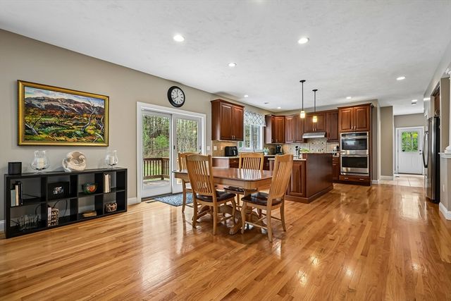 249 Boxboro Rd, Stow, MA 01775