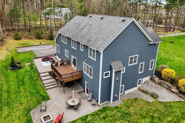 249 Boxboro Rd, Stow, MA 01775