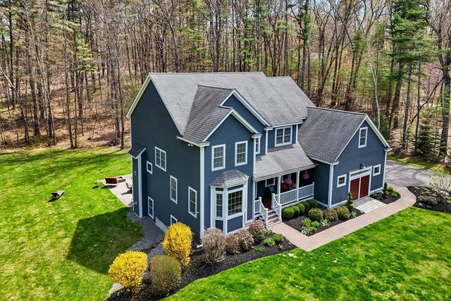 249 Boxboro Rd, Stow, MA 01775