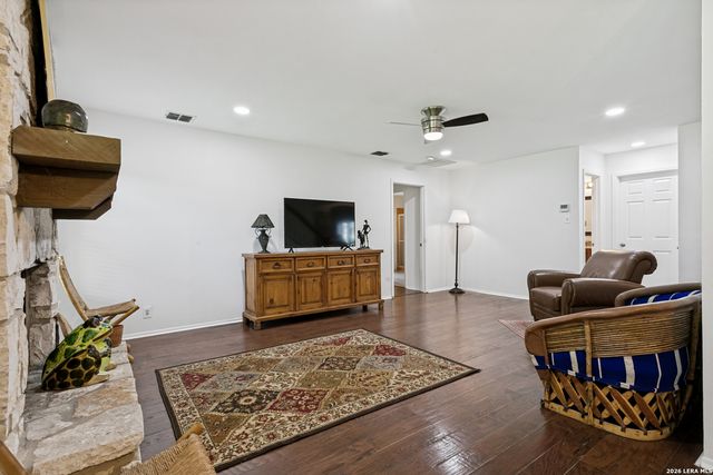 7514 Greenbelt, San Antonio, TX 78251