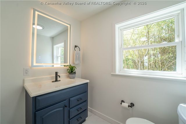 683 Forest Circle, South Charleston, WV 25303