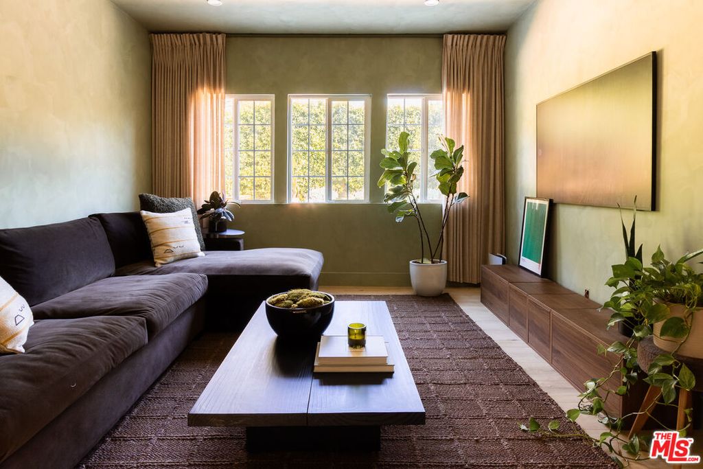 Image 1 of property listing at 1216 N Virgil Ave, Los Angeles, CA 90029