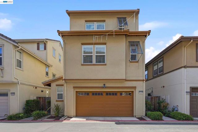 416 Dewitt Ln, Alameda, CA 94501