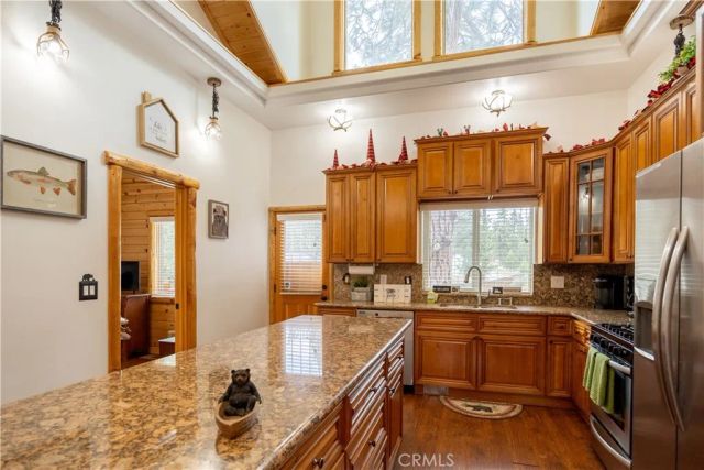 430 Division Drive, Big Bear, CA 92314