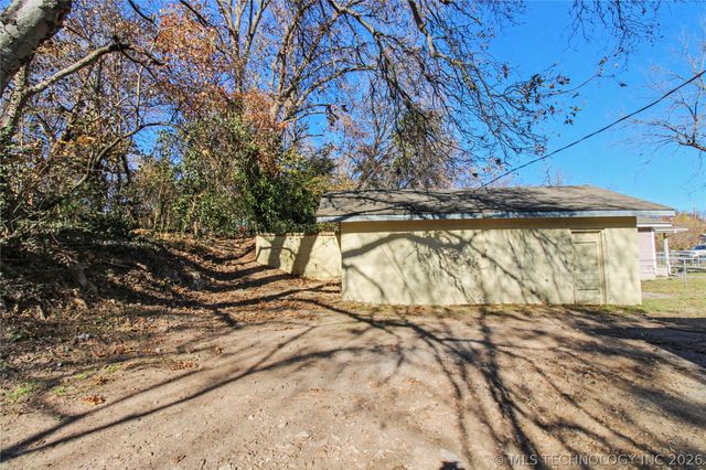 310 Wilson Avenue, Tahlequah, OK 74464