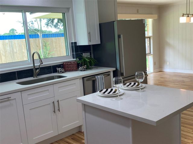 4929 Libbey Lane, Houston, TX 77092