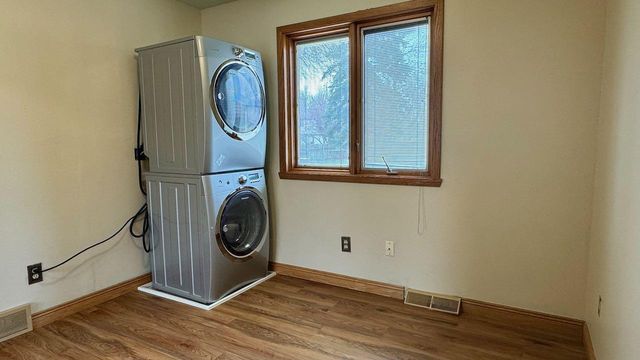 1751 23rd Street S, Fargo, ND 58103