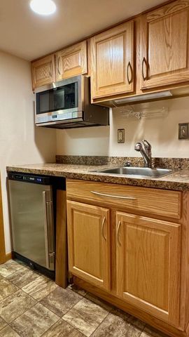 1751 23rd Street S, Fargo, ND 58103