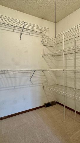 1751 23rd Street S, Fargo, ND 58103