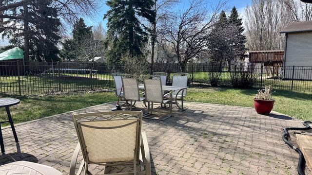 1751 23rd Street S, Fargo, ND 58103