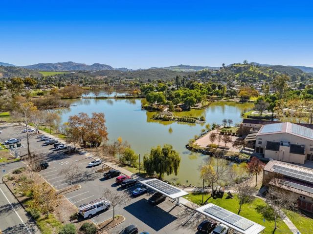 9902 Saddleback Drive, Lakeside, CA 92040