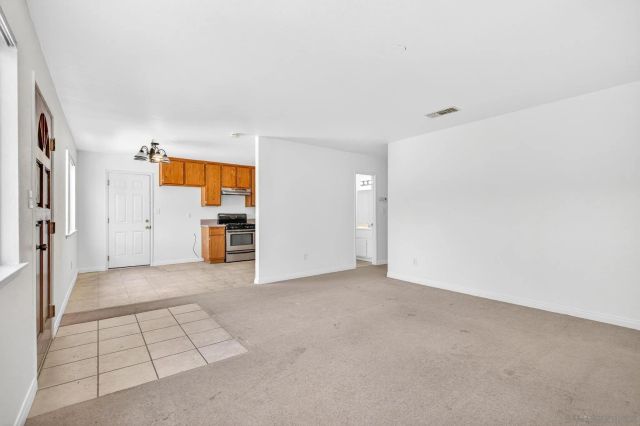 9902 Saddleback Drive, Lakeside, CA 92040