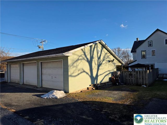 213 West 27th Street, Northampton Boro, PA 18067