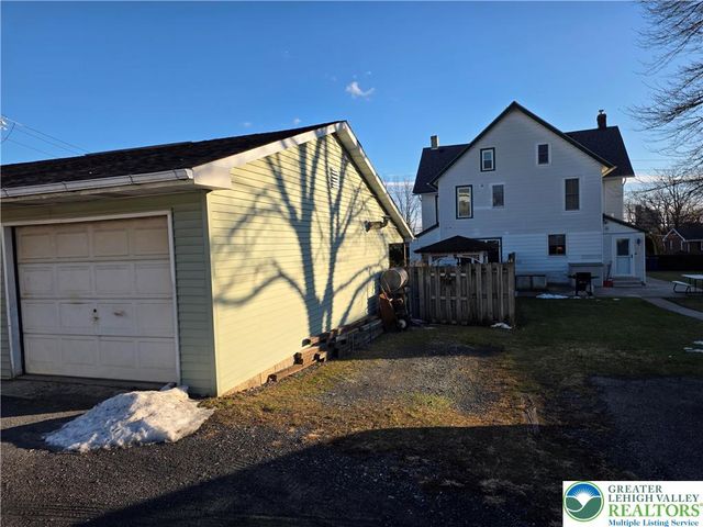 213 West 27th Street, Northampton Boro, PA 18067