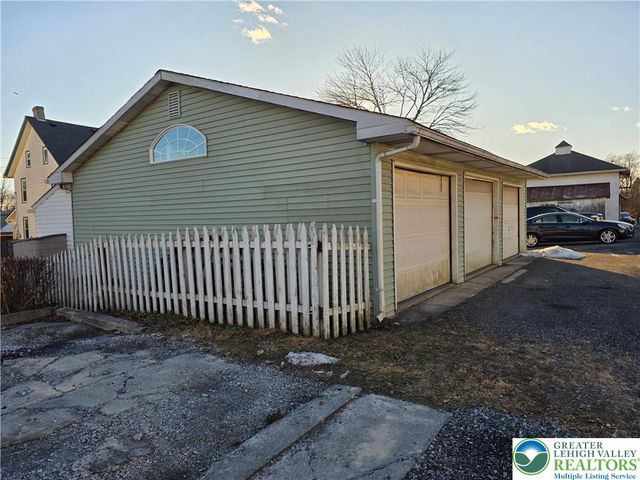 213 West 27th Street, Northampton Boro, PA 18067