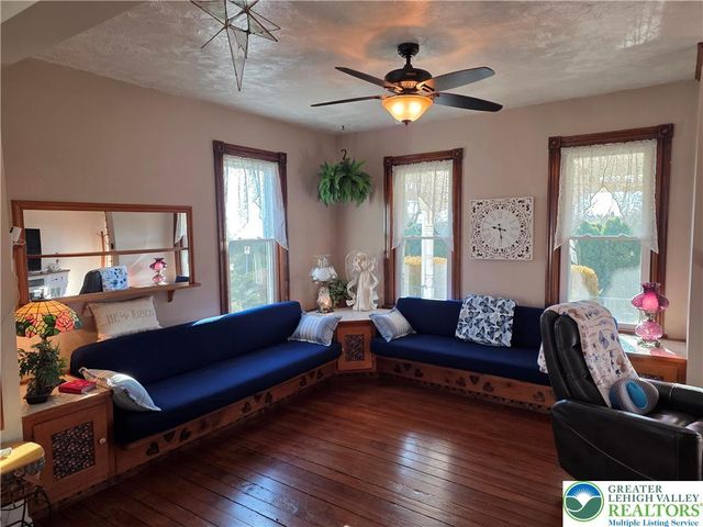 213 West 27th Street, Northampton Boro, PA 18067