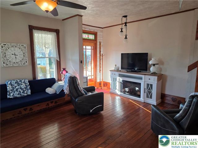 213 West 27th Street, Northampton Boro, PA 18067