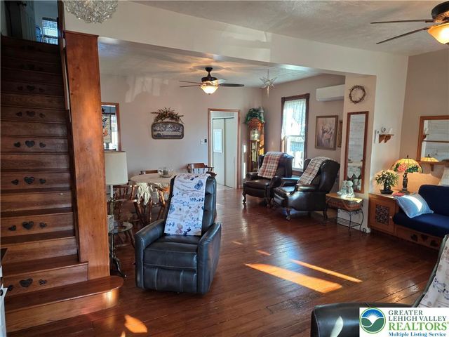 213 West 27th Street, Northampton Boro, PA 18067