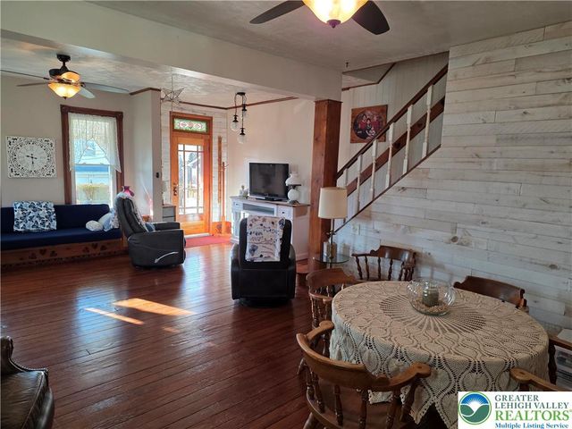 213 West 27th Street, Northampton Boro, PA 18067