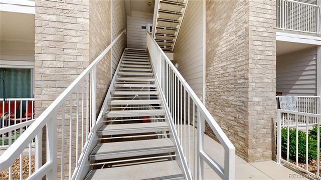 15700 E Jamison Drive 202, Englewood, CO 80112