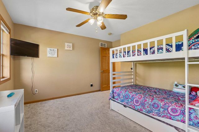 1640 Great Forest DRIVE, West Bend, WI 53090