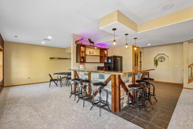 1640 Great Forest DRIVE, West Bend, WI 53090