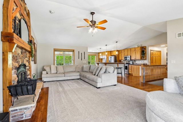 1640 Great Forest DRIVE, West Bend, WI 53090