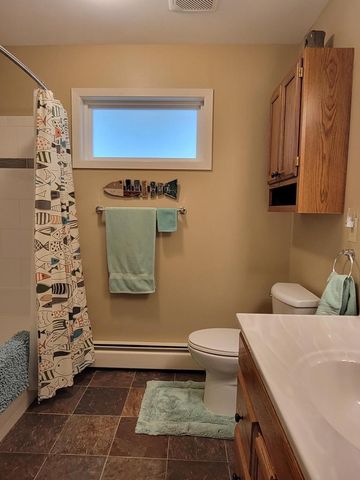N2283 COUNTRY LANE, Waupaca, WI 54981