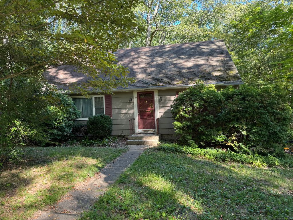 9 Morgan Street, Montville, CT 06382