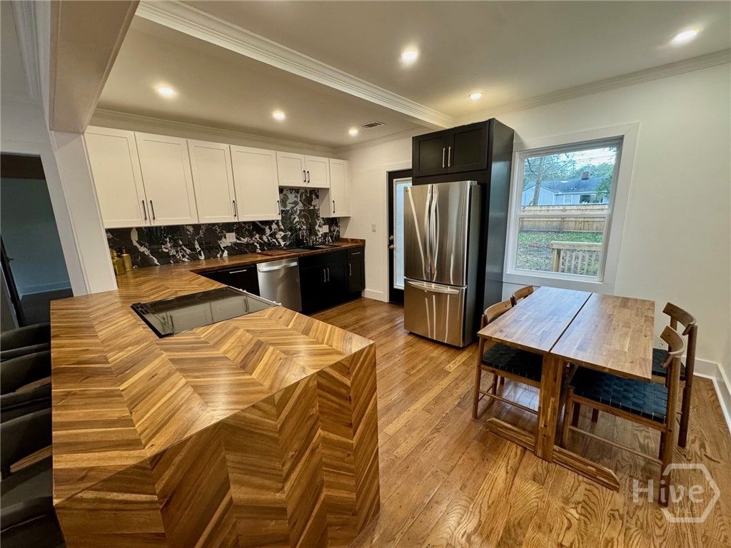 Image 26 of property listing at 407 E 58th Street, Savannah, GA 31405