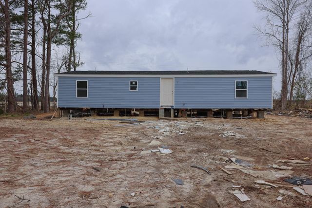 400 Airport Rd., Loris, SC 29569
